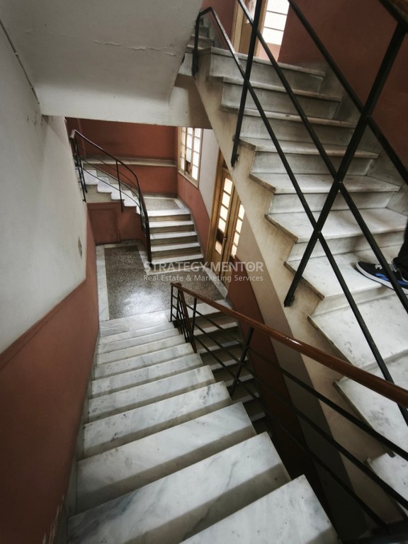 Επιχειρηματικό κτίριο 1.700 τ.μ. πρός πώληση, Αθήνα - Κέντρο, Ιστορικό Κέντρο