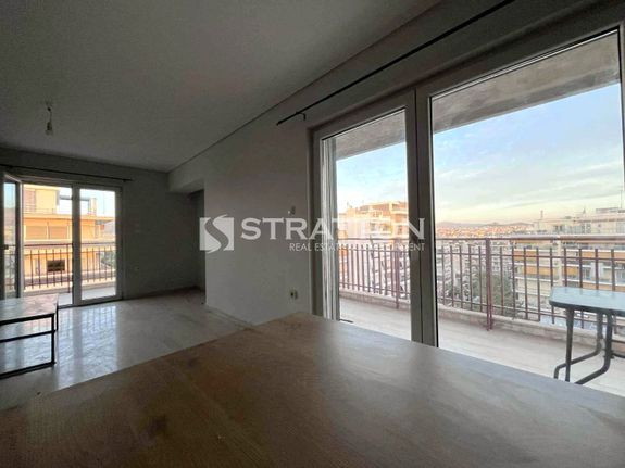 Apartment 86 sqm for rent, Athens - South, Palaio Faliro