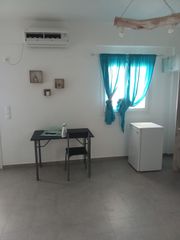 Studio / γκαρσονιέρα 30 τ.μ. για ενοικίαση, Κυκλάδες, Σαντορίνη-thumb-4