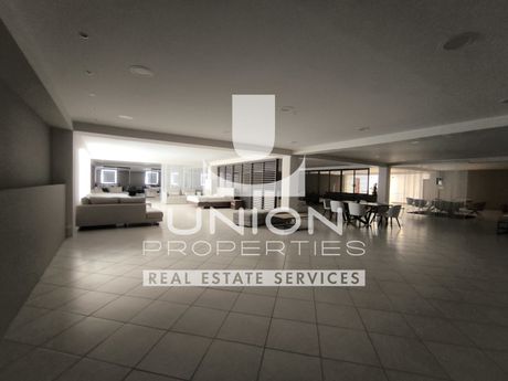 Office 780 sqm for rent