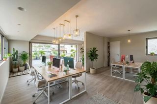 Office 85 sqm for rent