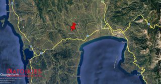 Land plot 414 sqm for sale, Messinia, Petalidi-thumb-2