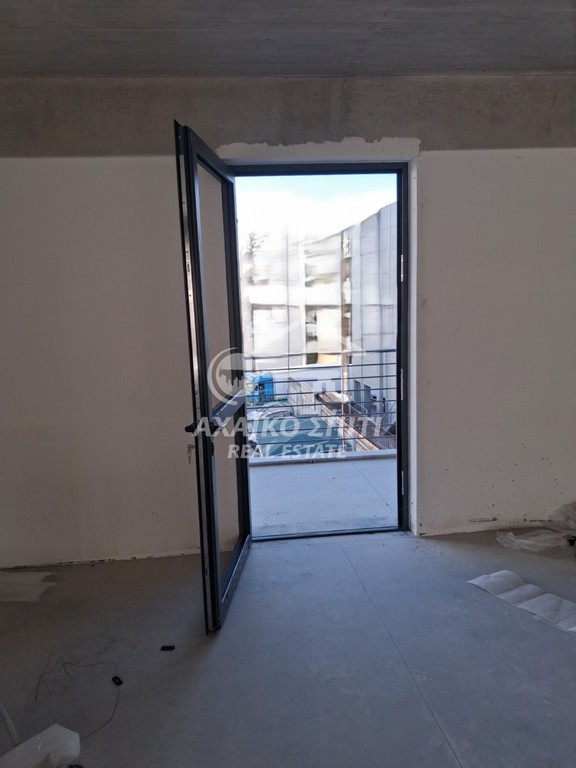 Επιχειρηματικό κτίριο 1.500 τ.μ. πρός ενοικίαση, Αχαΐα, Πάτρα