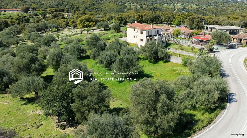 Αγροτεμάχια 3.215 τ.μ. προς πώληση, Σάμη