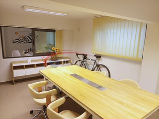 Office 80 sqm for rent