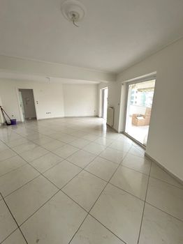 Office 130 sqm for rent