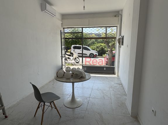 Store 27 sqm for rent, Thessaloniki - Suburbs, Kalamaria