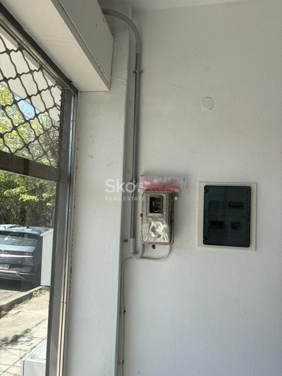 Κατάστημα 27 τ.μ. προς ενοικίαση, Καραμπουρνάκι