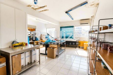 Office 255 sqm for rent