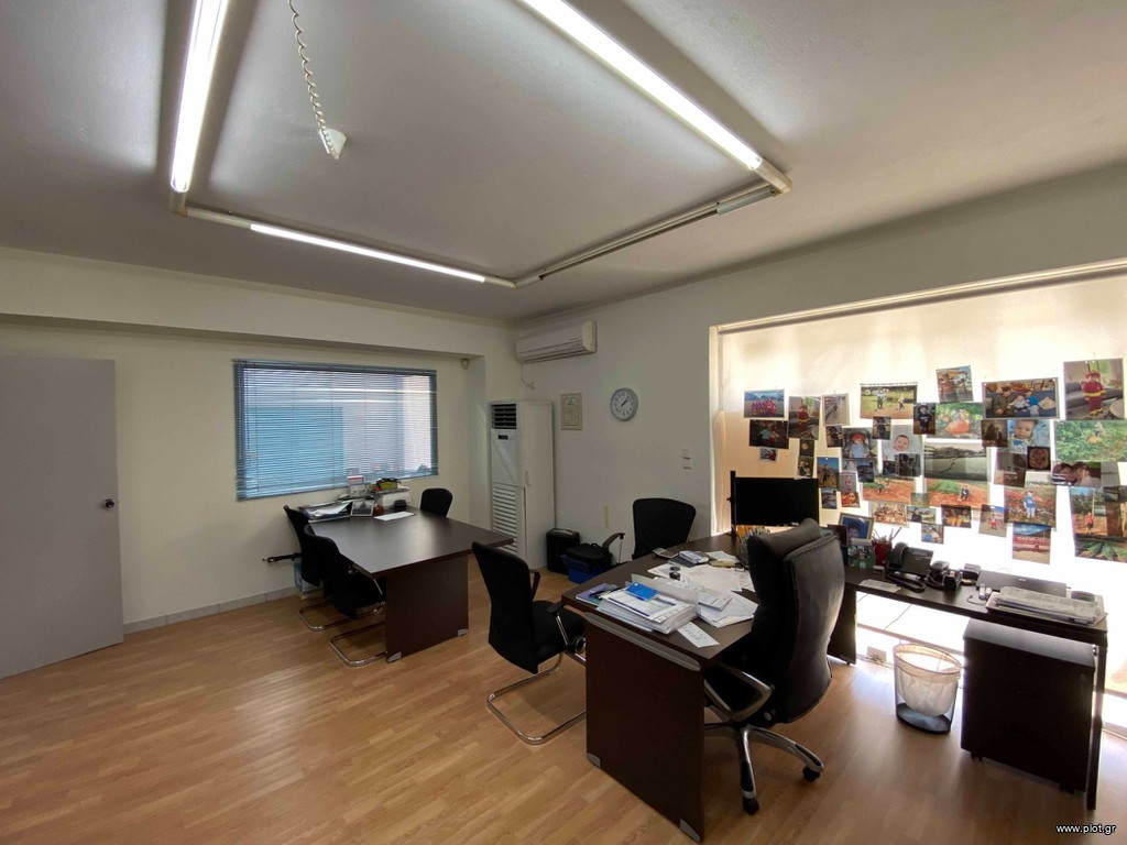 Επιχειρηματικό κτίριο 430 τ.μ. πρός ενοικίαση, Αθήνα - Ανατολικά Προάστια, Γέρακας