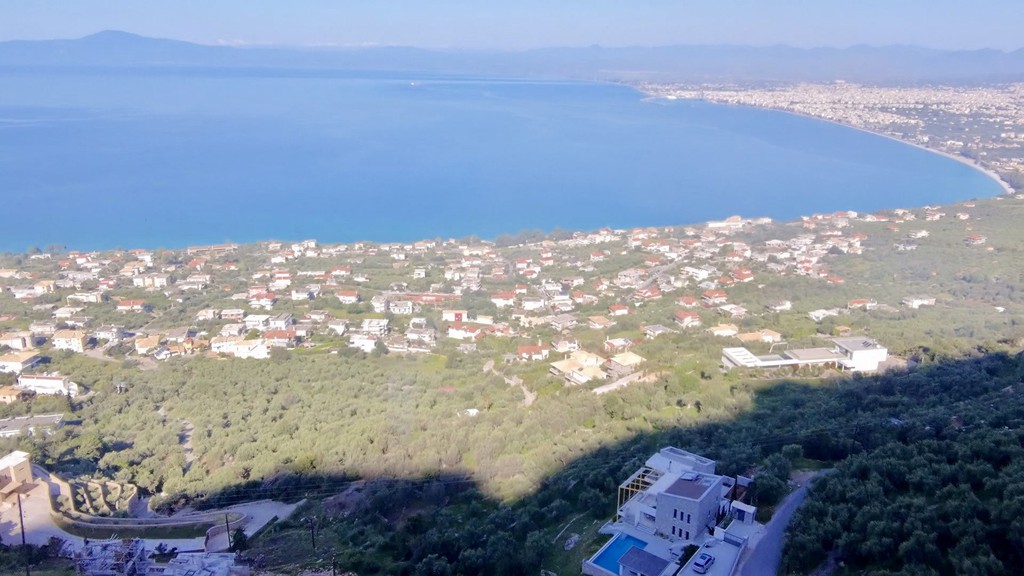 Οικόπεδο 4.600 τ.μ. πρός πώληση, Μεσσηνία, Καλαμάτα