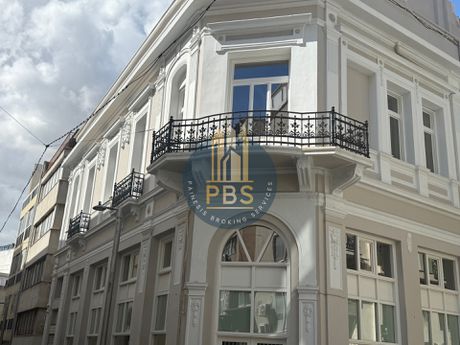 Επιχειρηματικό κτίριο 650 τ.μ. προς πώληση