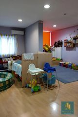 Business bulding 155 sqm for sale