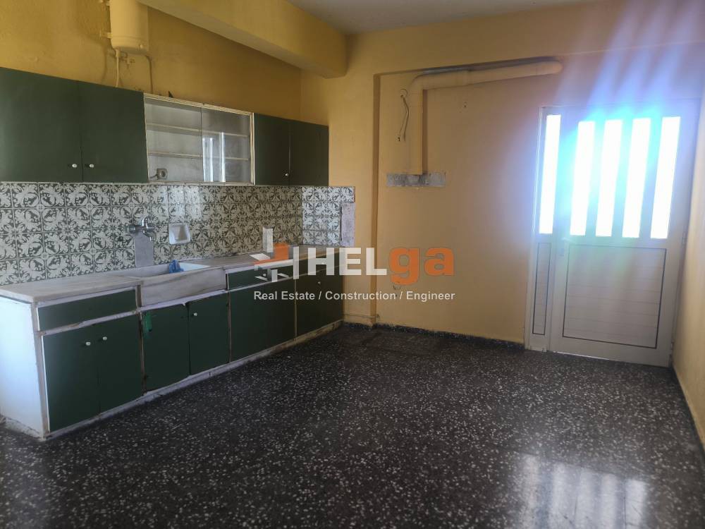 Κτίριο 220 τ.μ. προς πώληση, Κέντρο Παραλίας Αχαΐας