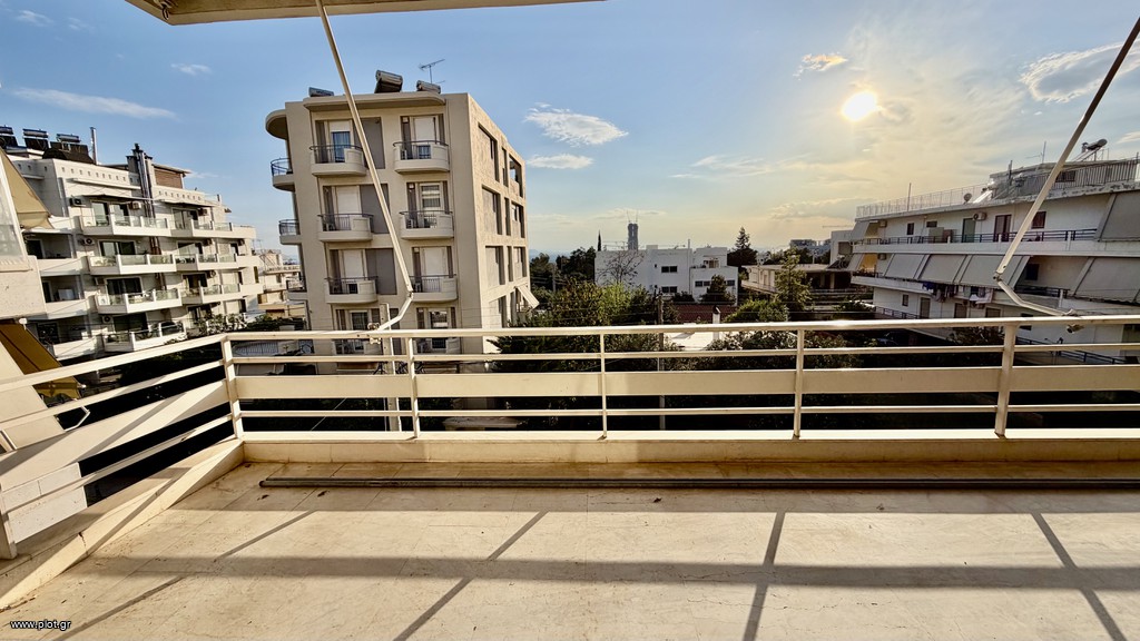 Διαμέρισμα 200 τ.μ. πρός ενοικίαση, Αθήνα - Νότια Προάστια, Ελληνικό