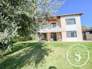 Villa 140 sqm for sale