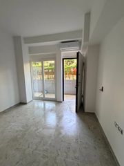 Studio / γκαρσονιέρα 35 τ.μ. προς πώληση, Νέο Φάληρο-thumb-3