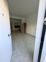 Studio / γκαρσονιέρα 35 τ.μ. προς πώληση, Νέο Φάληρο-thumb-1