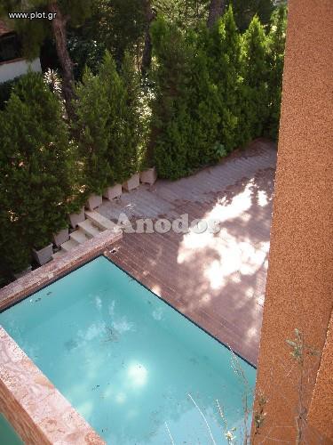 Μεζονέτα 360 τ.μ. πρός ενοικίαση, Αθήνα - Βόρεια Προάστια, Κηφισιά