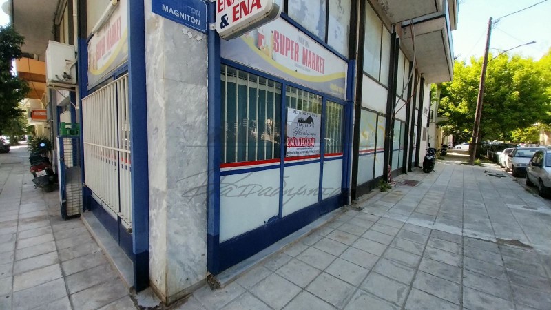 Κατάστημα 159 τ.μ. προς ενοικίαση, Επτά Πλατάνια