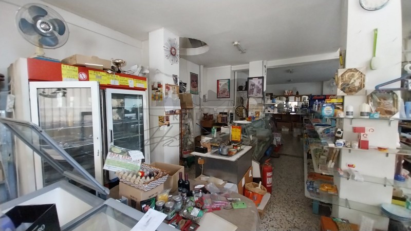 Κατάστημα 159 τ.μ. προς ενοικίαση, Επτά Πλατάνια