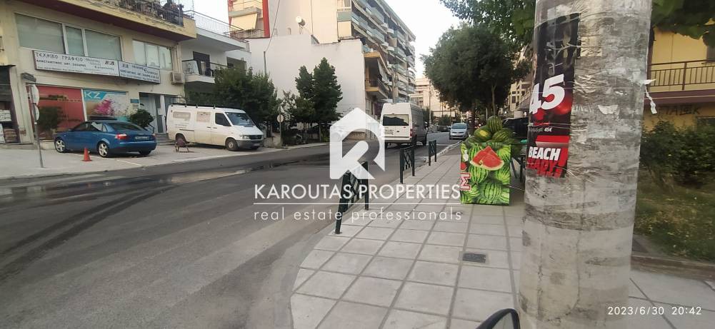 Κτίριο 400 τ.μ. προς πώληση, Κέντρο Ευόσμου