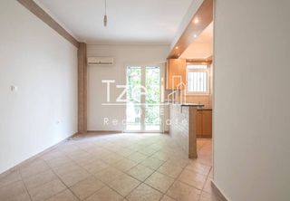 Studio / γκαρσονιέρα 30 τ.μ. προς πώληση, Αθήνα - Κέντρο, Παγκράτι-thumb-1