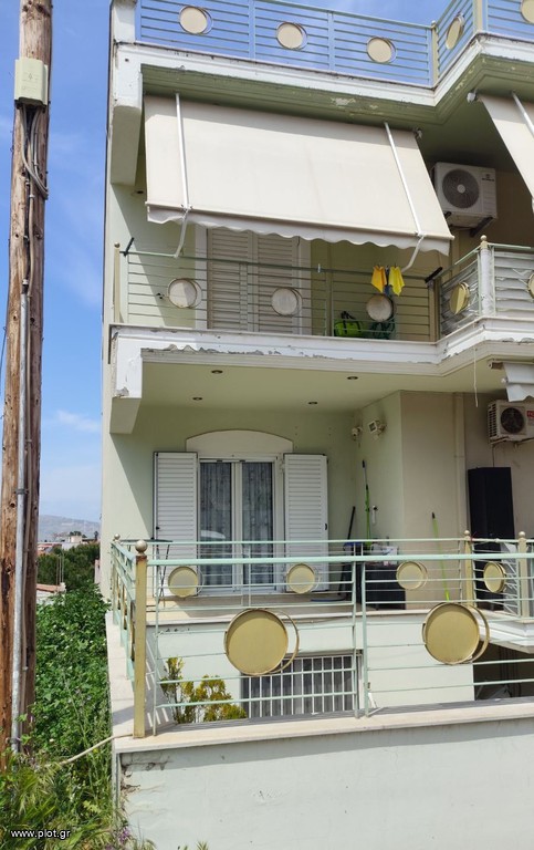 Συγκρότημα διαμερισμάτων 415 τ.μ. πρός πώληση, Βοιωτία, Θήβα