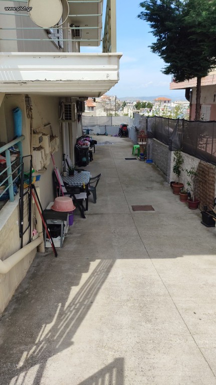 Συγκρότημα διαμερισμάτων 415 τ.μ. πρός πώληση, Βοιωτία, Θήβα