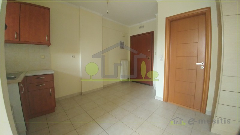 Studio / γκαρσονιέρα 32 τ.μ. προς ενοικίαση, Προάστιο Πάτρας