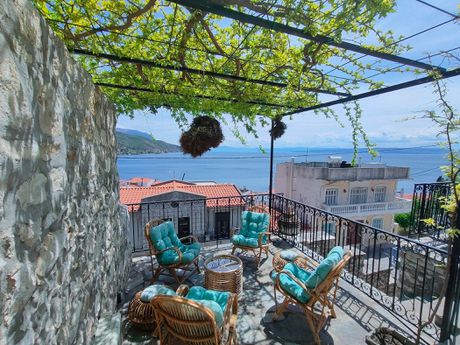 Detached home 90 sqm for sale