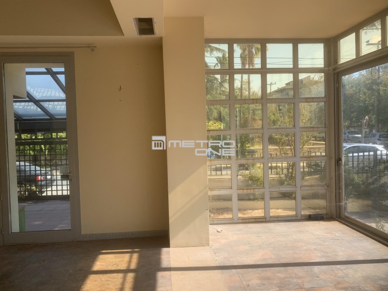 Κατάστημα 400 τ.μ. πρός ενοικίαση, Αθήνα - Βόρεια Προάστια, Κηφισιά