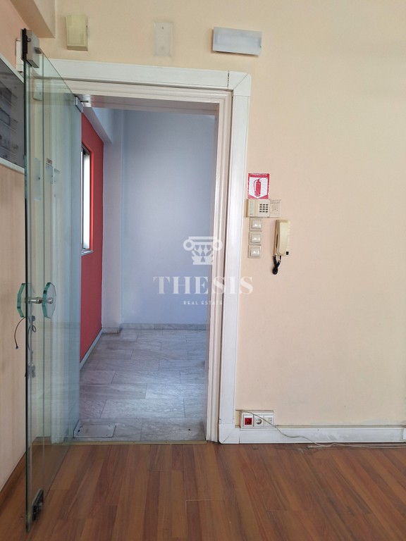 Γραφείο 80 τ.μ. πρός ενοικίαση, Πειραιάς - Προάστια, Νίκαια