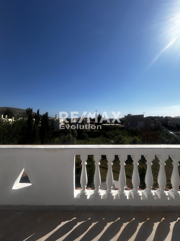 Μεζονέτα 220 τ.μ. πρός ενοικίαση, Αττική - Υπόλοιπο, Καλύβια Θορικού