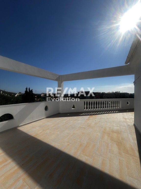 Μεζονέτα 220 τ.μ. πρός ενοικίαση, Αττική - Υπόλοιπο, Καλύβια Θορικού