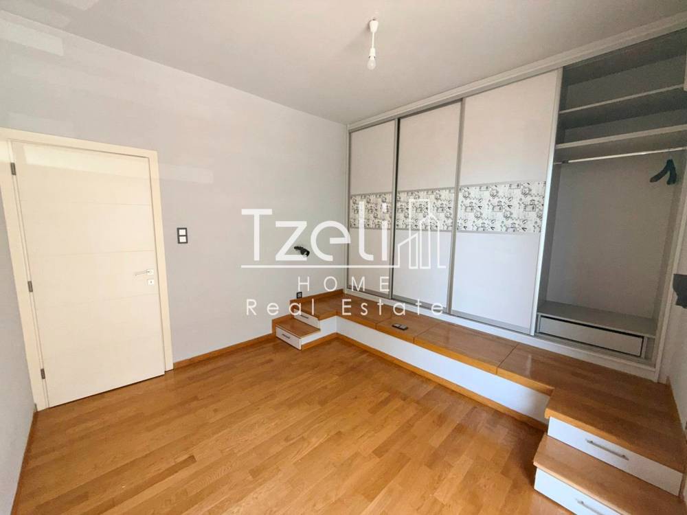 Μεζονέτα 87 τ.μ. προς ενοικίαση, Νεκροταφεία Παλαιού Φαλήρου