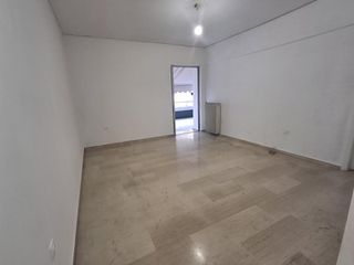 Διαμέρισμα 67 τ.μ. για πώληση, Πειραιάς, Καστέλλα-thumb-3