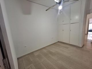 Διαμέρισμα 67 τ.μ. για πώληση, Πειραιάς, Καστέλλα-thumb-4