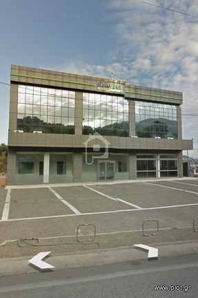 Business bulding 1.190 sqm for rent, Athens - East, Glika Nera