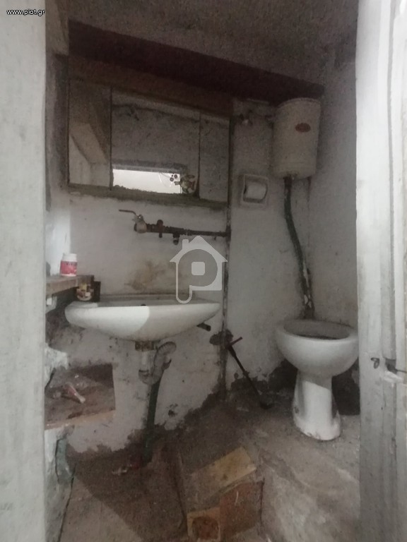 Κατάστημα 220 τ.μ. προς ενοικίαση, Άγιος Δημήτριος Θεσσαλονίκης