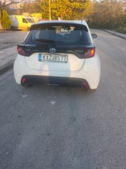 Toyota Yaris 2021 1.5 HDF Active 116HP eCVT M/C-thumb-5