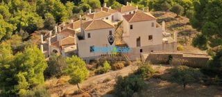 Συγκρότημα διαμερισμάτων 525 τ.μ. για πώληση