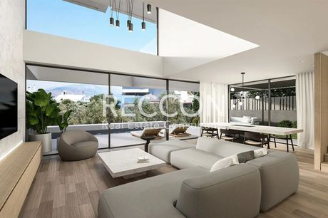Apartment 220 sqm for sale