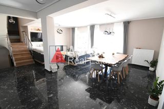 Μονοκατοικία 280 τ.μ. για ενοικίαση