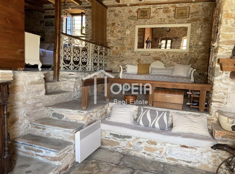 Μονοκατοικία 160 τ.μ. πρός ενοικίαση, Κυκλάδες, Σύρος