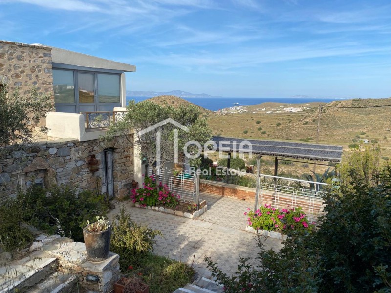 Μονοκατοικία 160 τ.μ. πρός ενοικίαση, Κυκλάδες, Σύρος