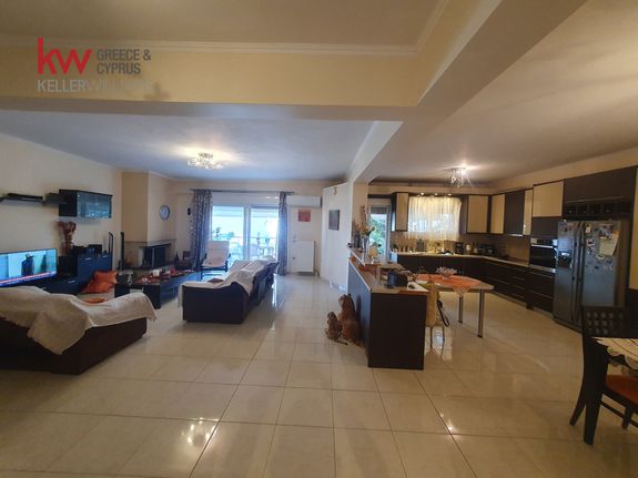 Apartment 140 sqm for sale, Athens - East, Glika Nera