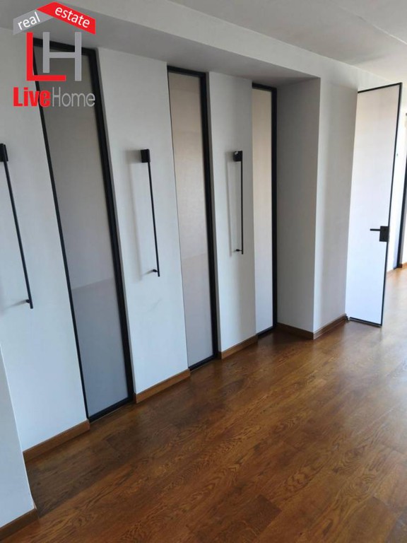 Γραφείο 130 τ.μ. πρός ενοικίαση, Πειραιάς - Προάστια, Νίκαια