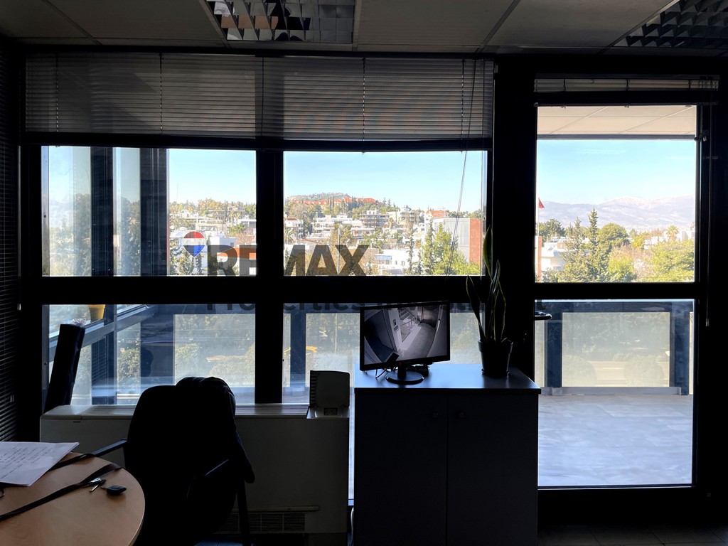 Γραφείο 157 τ.μ. πρός ενοικίαση, Αθήνα - Βόρεια Προάστια, Χαλάνδρι
