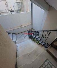 Κτίριο 190 τ.μ. προς πώληση, Χατζηκυριάκειο-thumb-21